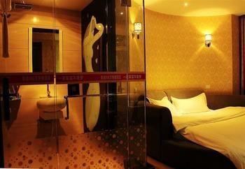 Lucky 5 Million Express Hotel Yuxi Kunming Extérieur photo