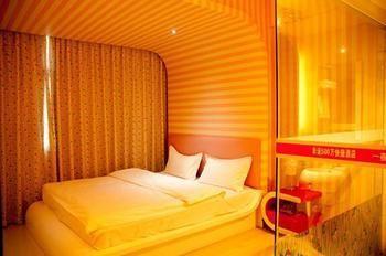 Lucky 5 Million Express Hotel Yuxi Kunming Extérieur photo